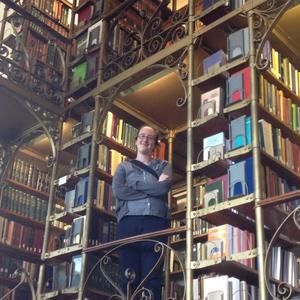 Meet your Posher, Caitlin